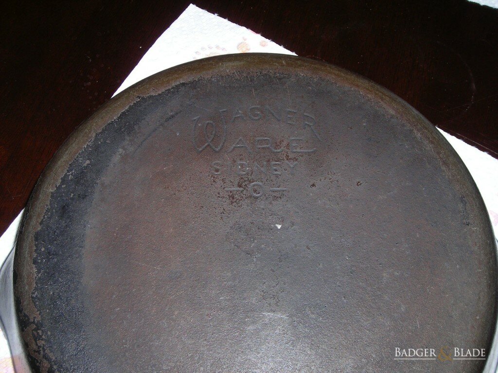 Unmarked Wagner 12 Cast Iron Skillet 14 Inch Smooth Bottom Cleaned