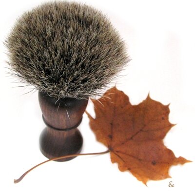 Benton Clay Canada/UK LE Brush Badger/Walnut