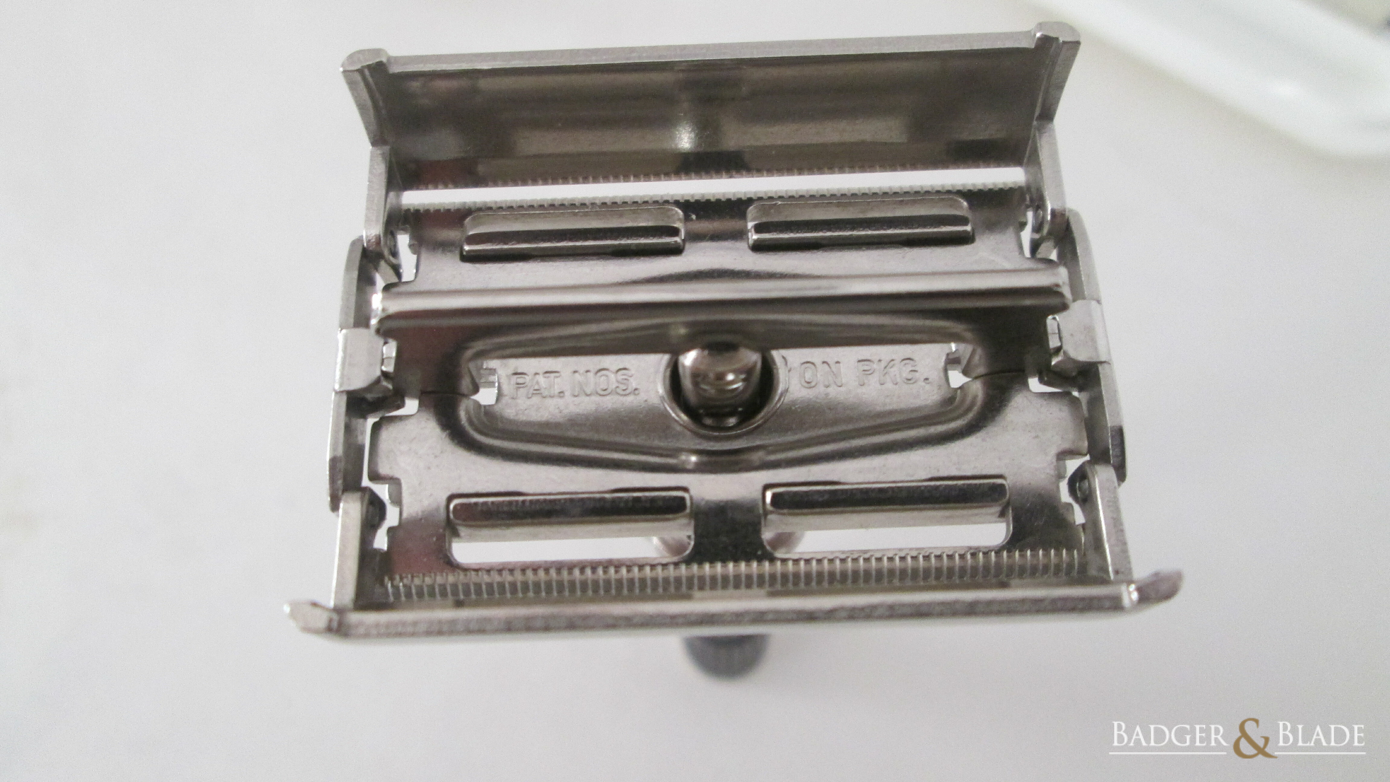 Gillette Black Beauty Blade Tray Markings