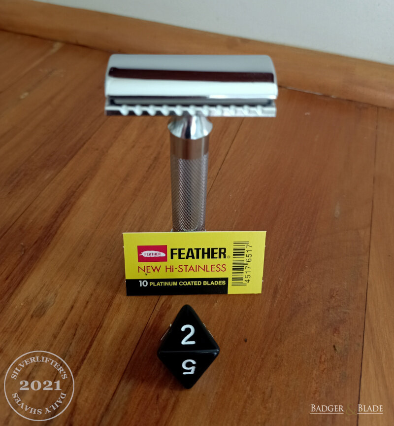 Merkur 34C + Feather (2)