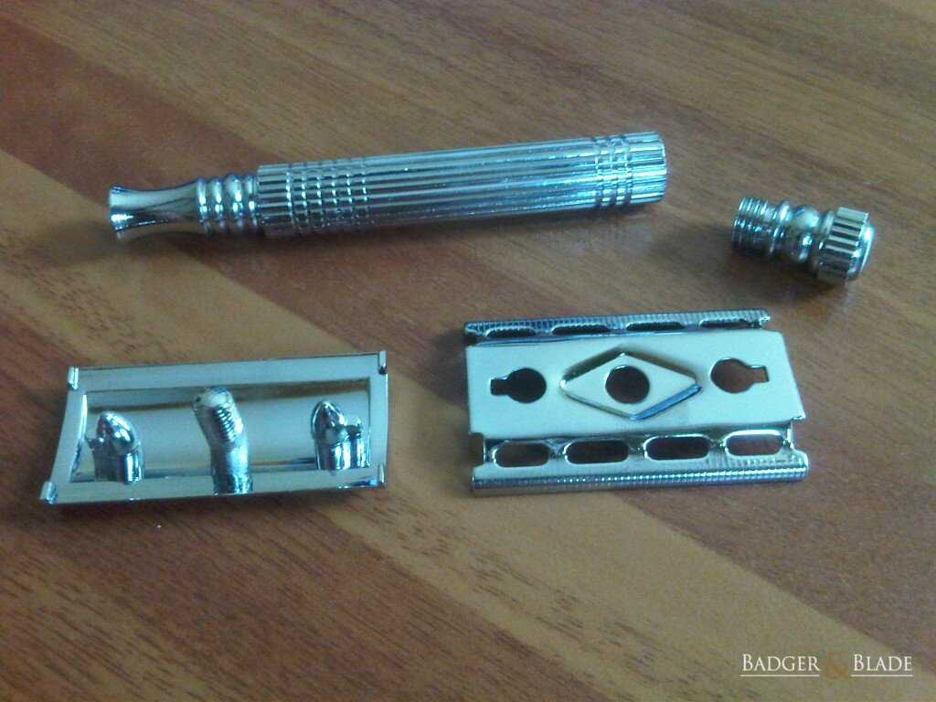 RiMei DE Razor Disassembled