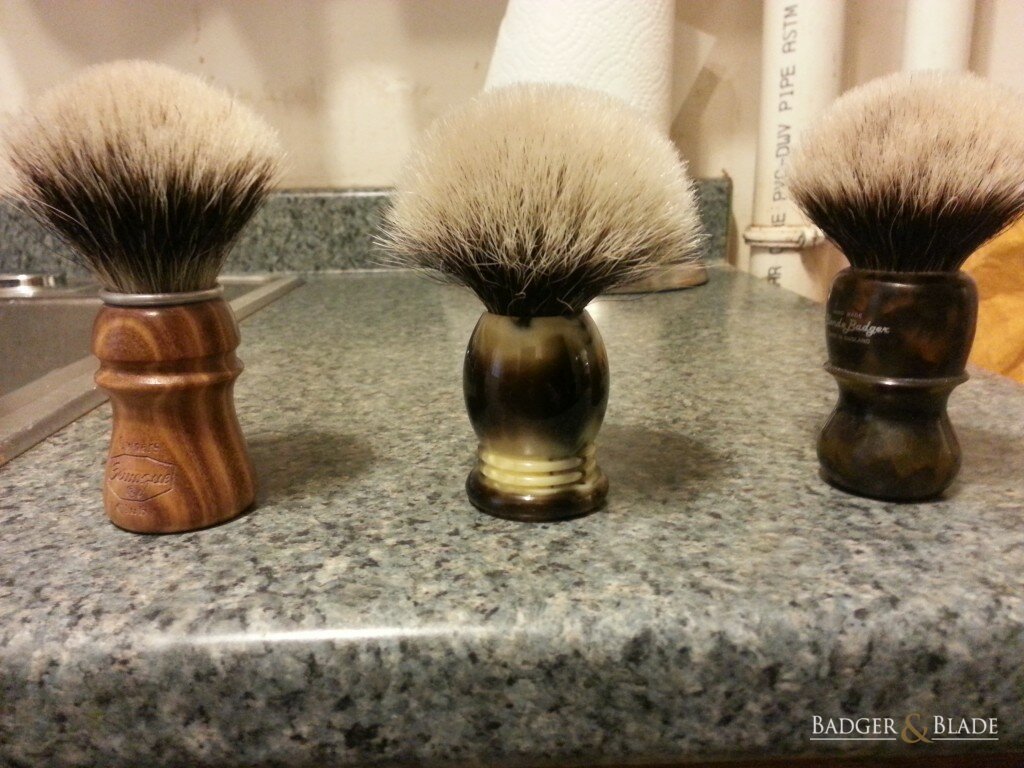 Vintage Blades 24 mm Horn Brush