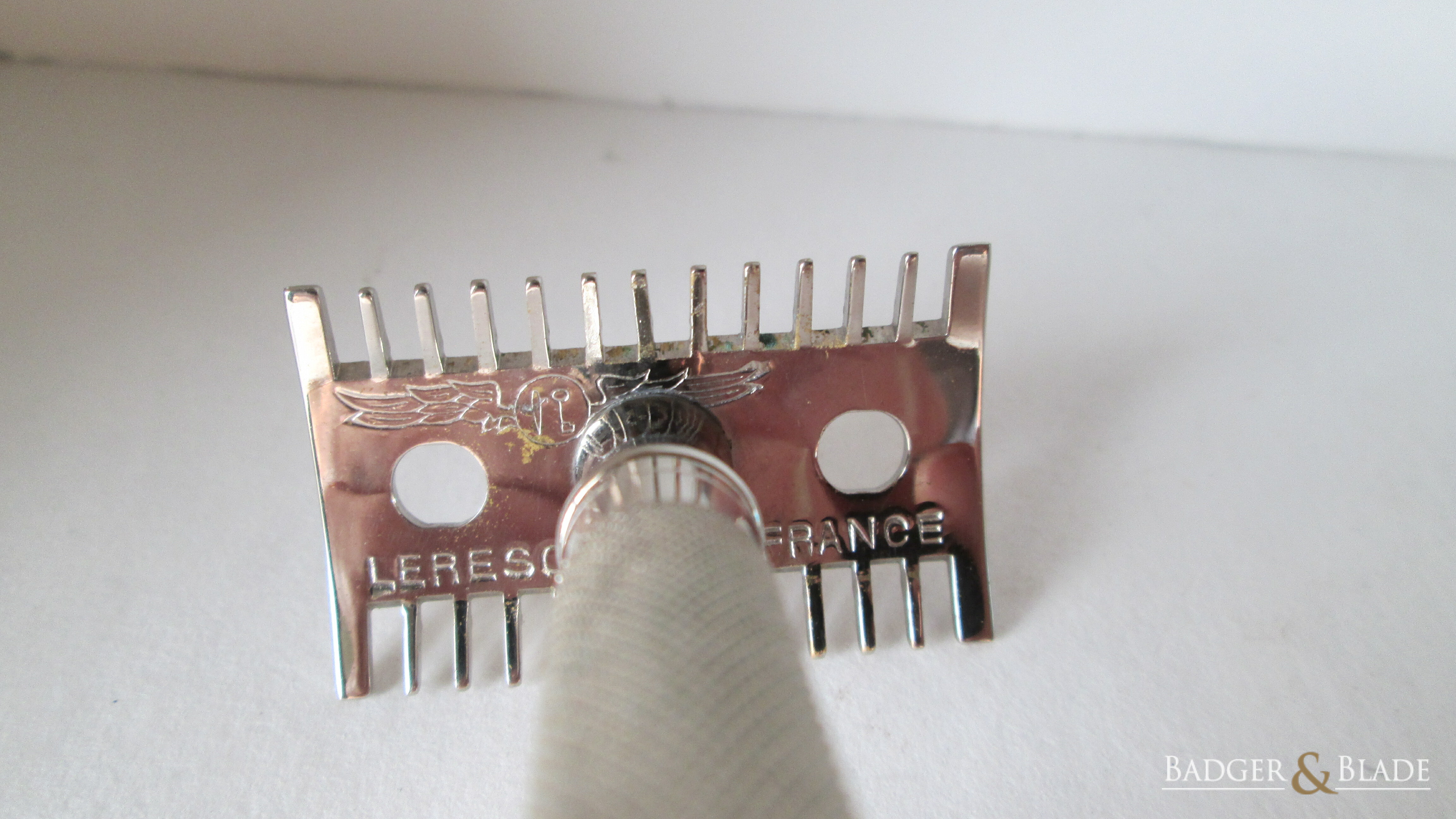 Vintage Open Comb Razor