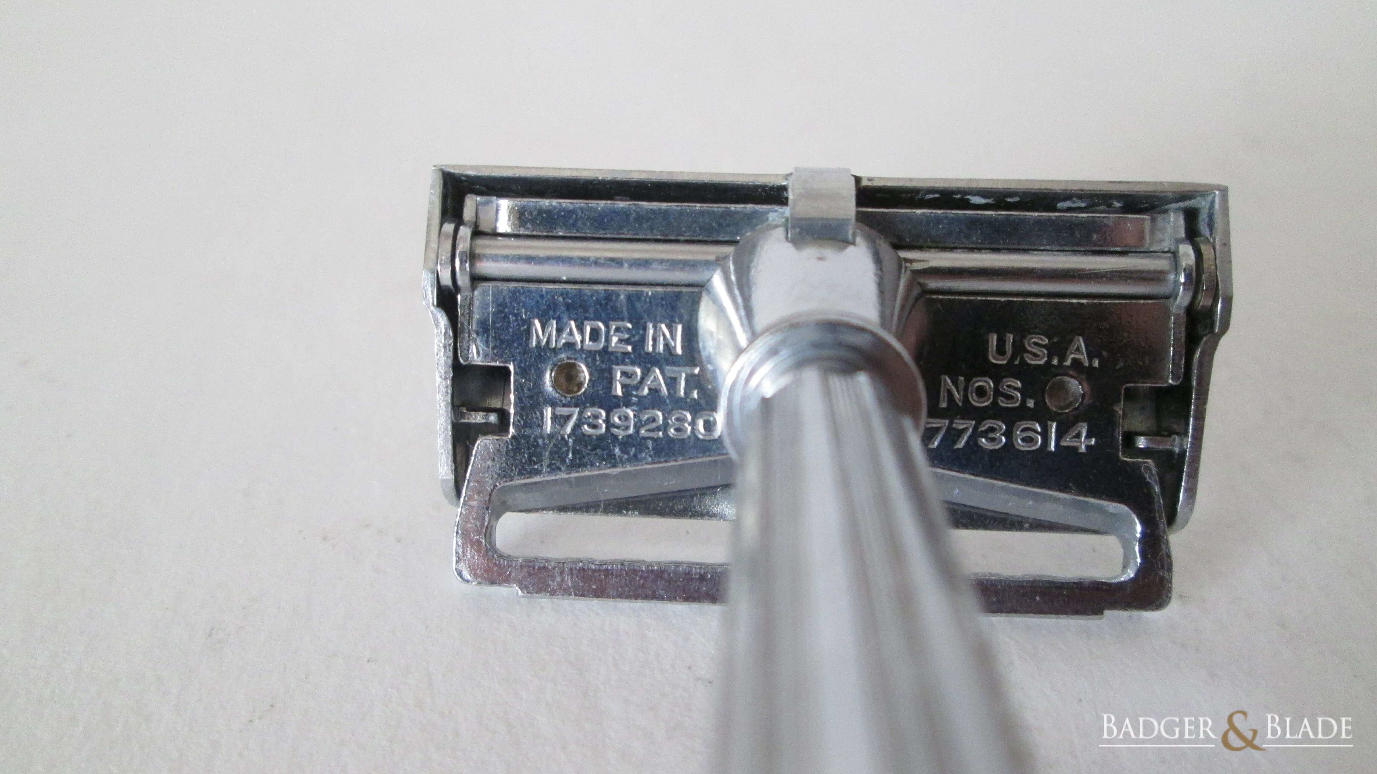 Vintage Razor Markings