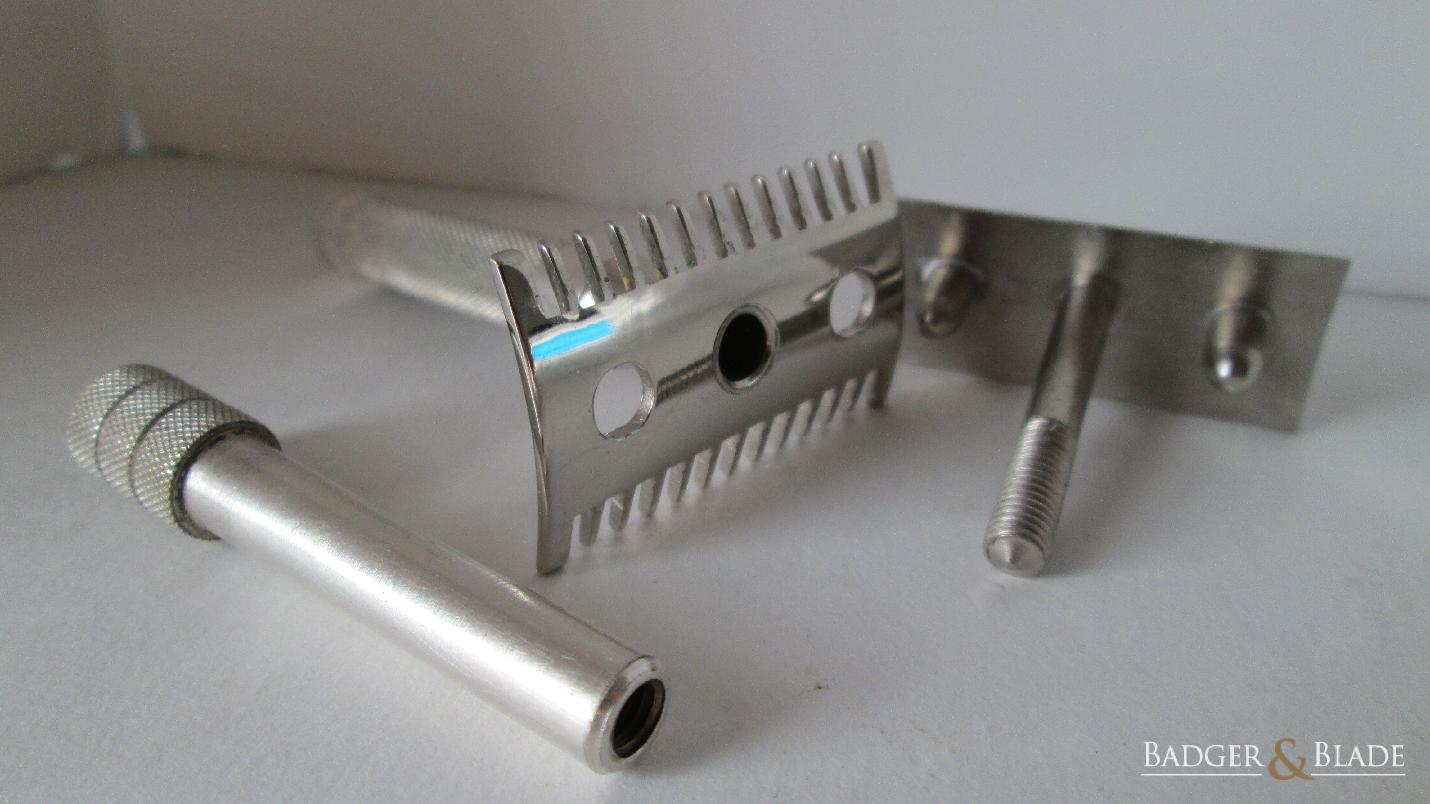 Vintage Three Piece Razor