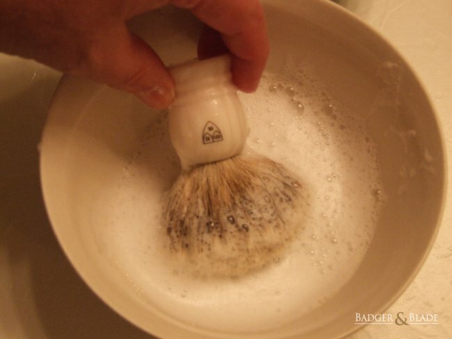 Williams Mug Soap Lather