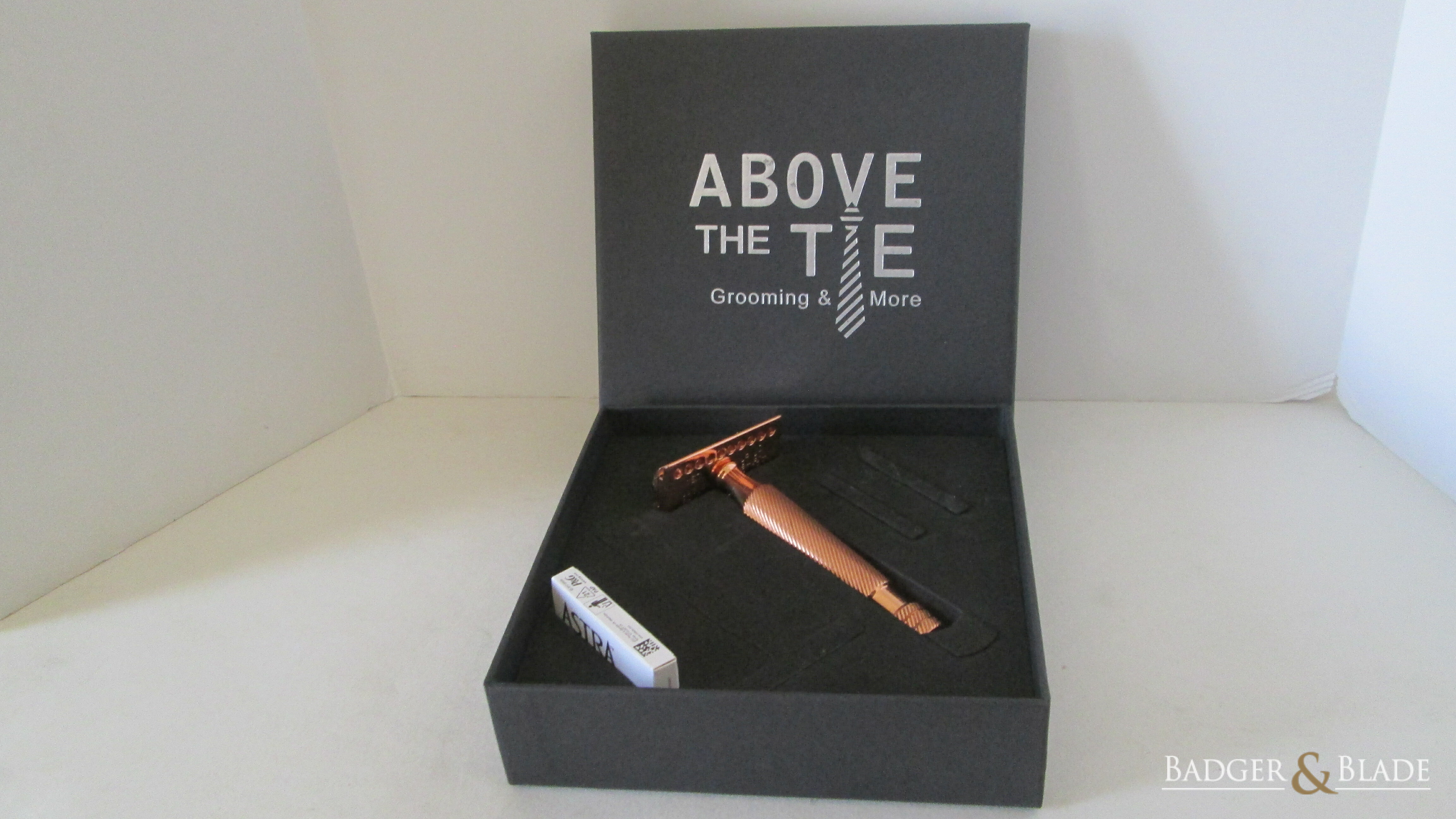 Windsor Razor in Copper - Discontinued