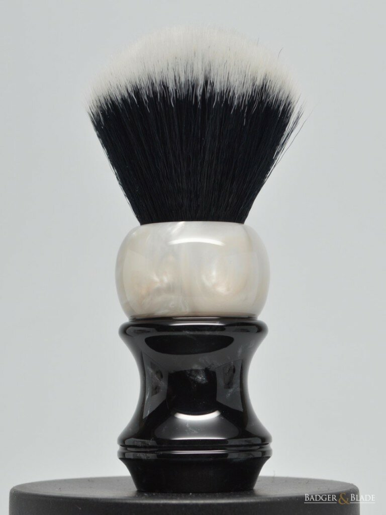 Wolf Whiskers Shave Brush